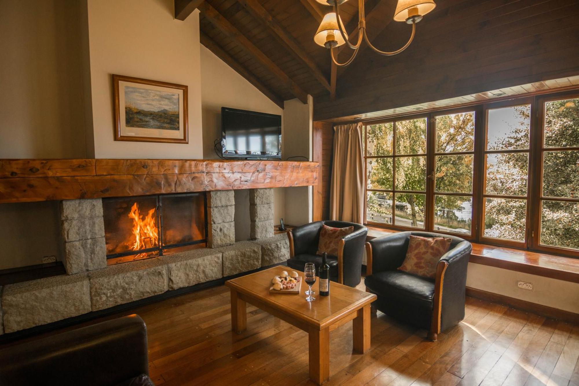Pailahue Cabanas Lodge ซานคาร์ลอส เด บาริโลเช ภายนอก รูปภาพ