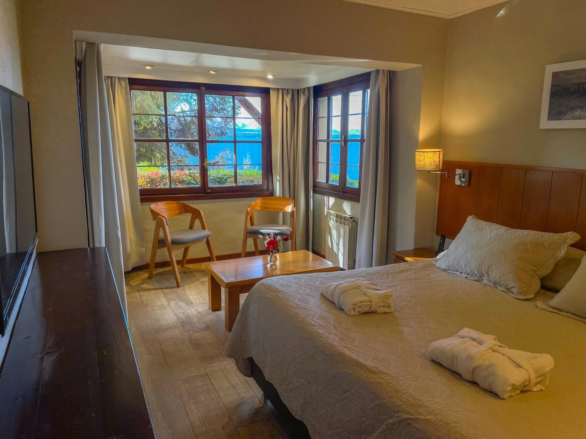 Pailahue Cabanas Lodge ซานคาร์ลอส เด บาริโลเช ภายนอก รูปภาพ