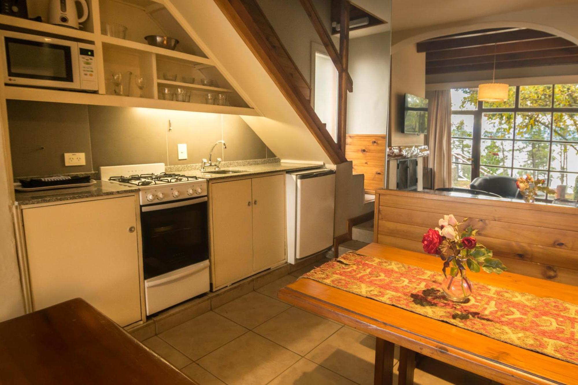 Pailahue Cabanas Lodge ซานคาร์ลอส เด บาริโลเช ภายนอก รูปภาพ