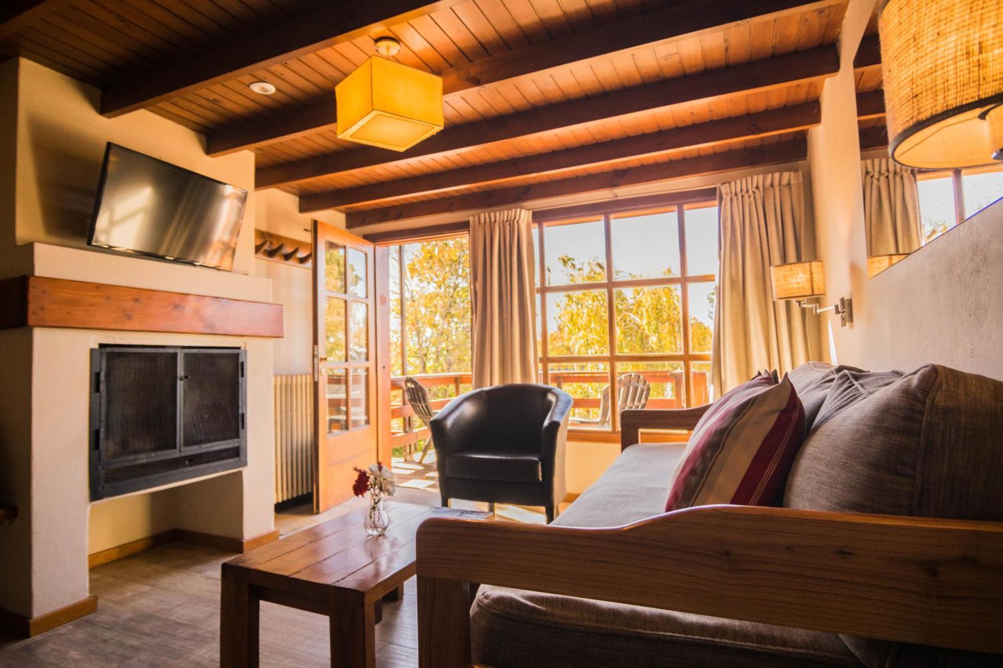 Pailahue Cabanas Lodge ซานคาร์ลอส เด บาริโลเช ภายนอก รูปภาพ