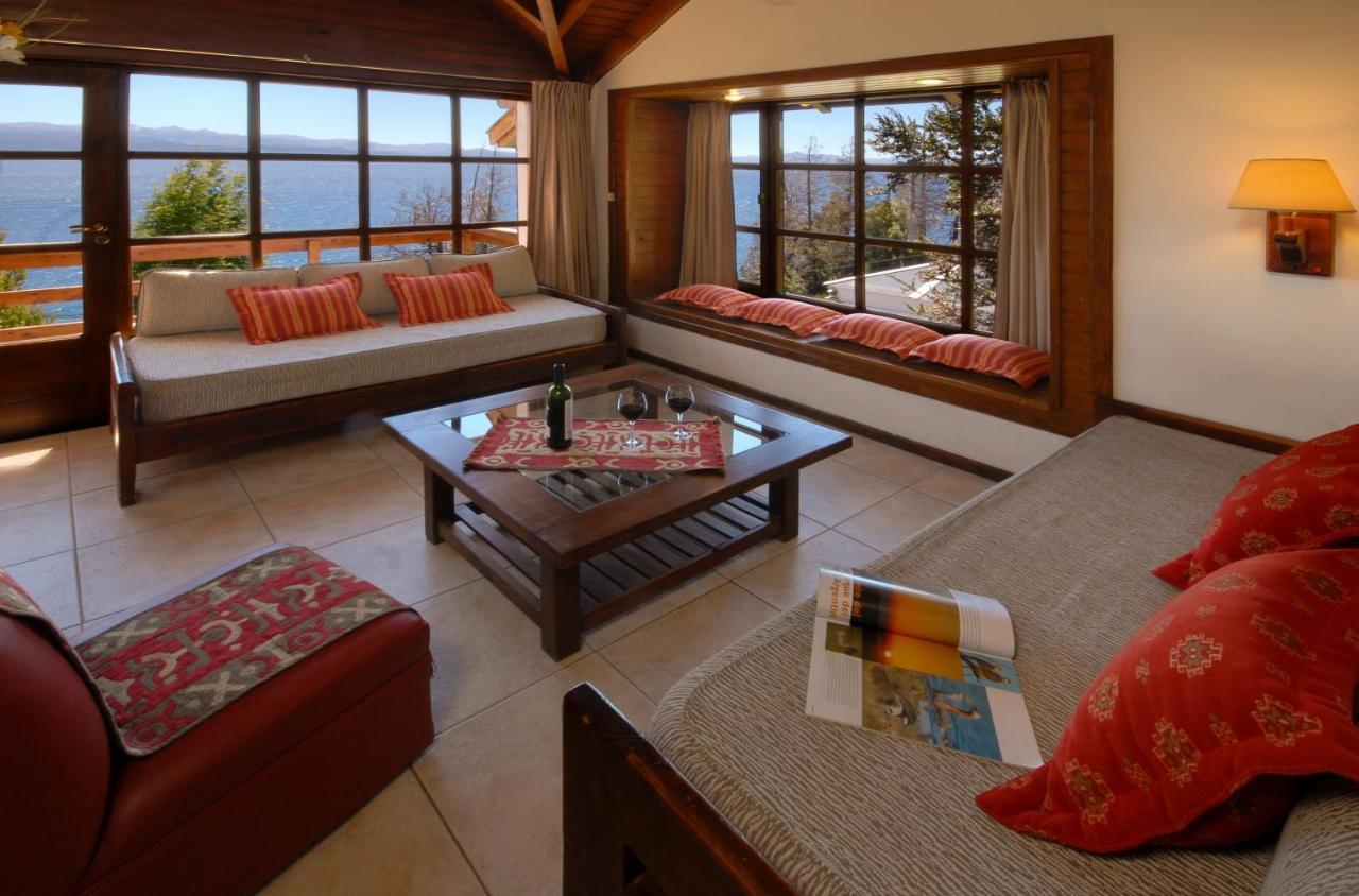 Pailahue Cabanas Lodge ซานคาร์ลอส เด บาริโลเช ภายนอก รูปภาพ