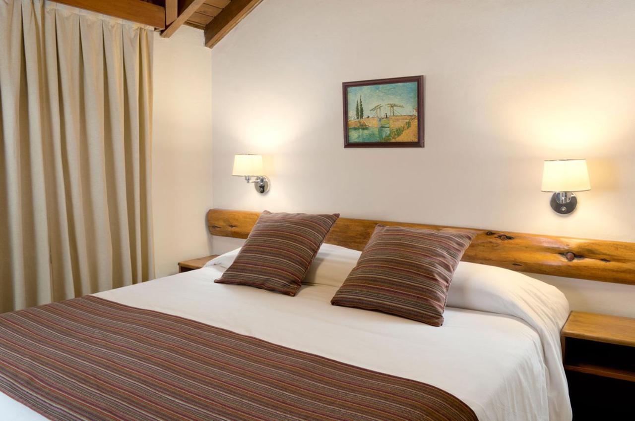 Pailahue Cabanas Lodge ซานคาร์ลอส เด บาริโลเช ภายนอก รูปภาพ